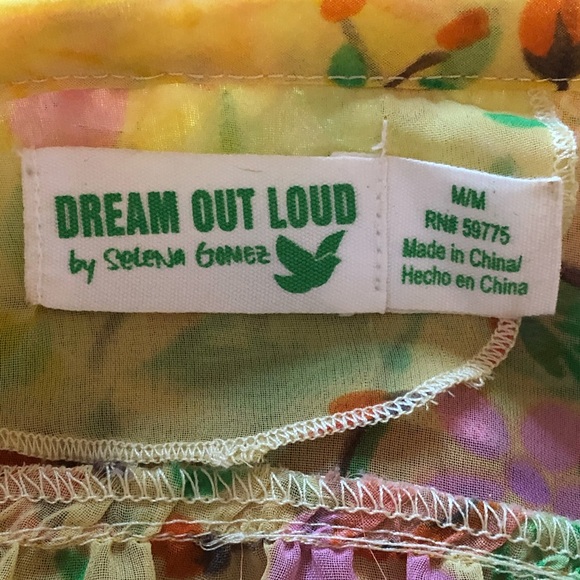 Selena Gomez Dream Out Loud floral sheer - Picture 5 of 10